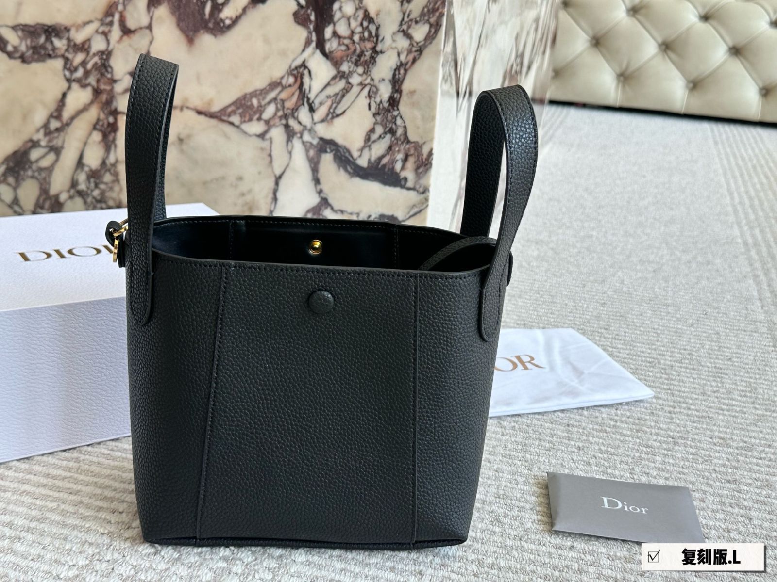 今日特価】DIOR Signaturea Bucket Bag [SS25 New] | ディオール