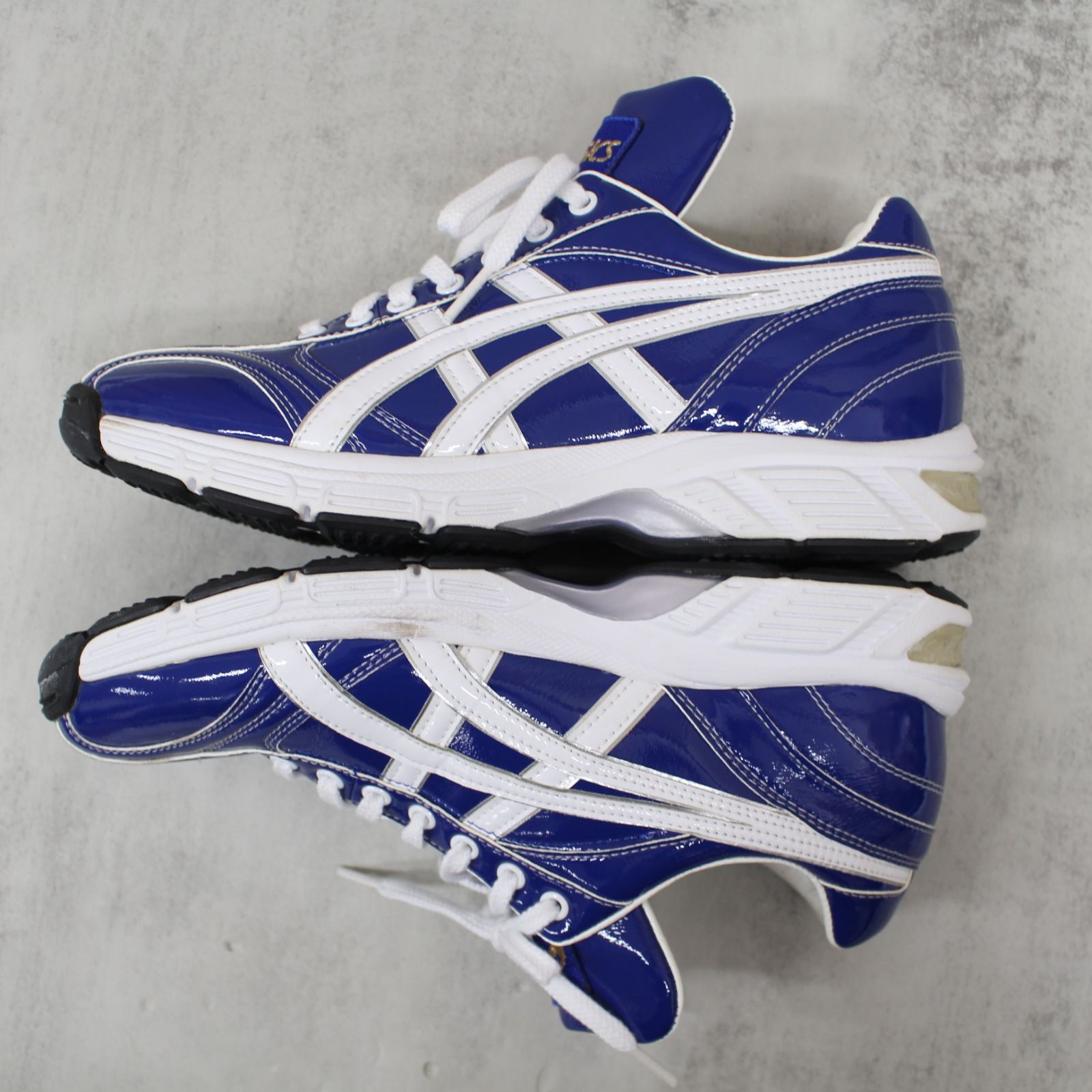 【中古27.0cm】asics トレーニングシューズ ホワイト/ブルー 楽天市場】トレーニングシューズ アシックス（カラーブルー