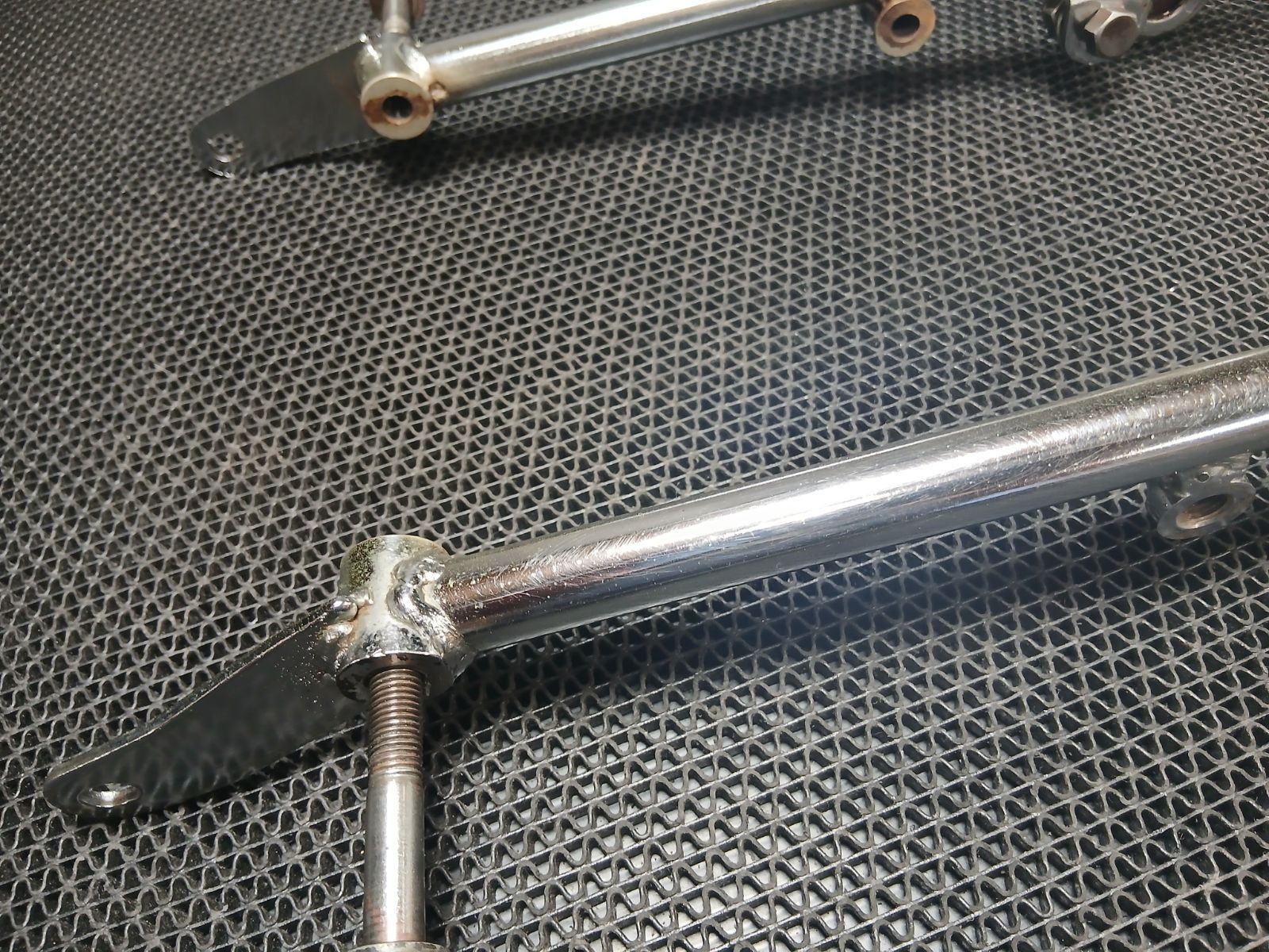 タンデムグリップシートレール 650-RS