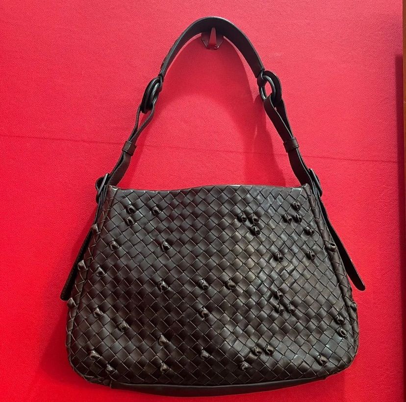 激レア☆BOTTEGA VENETA ボッテガヴェネタ イントレチャート 肩掛け 