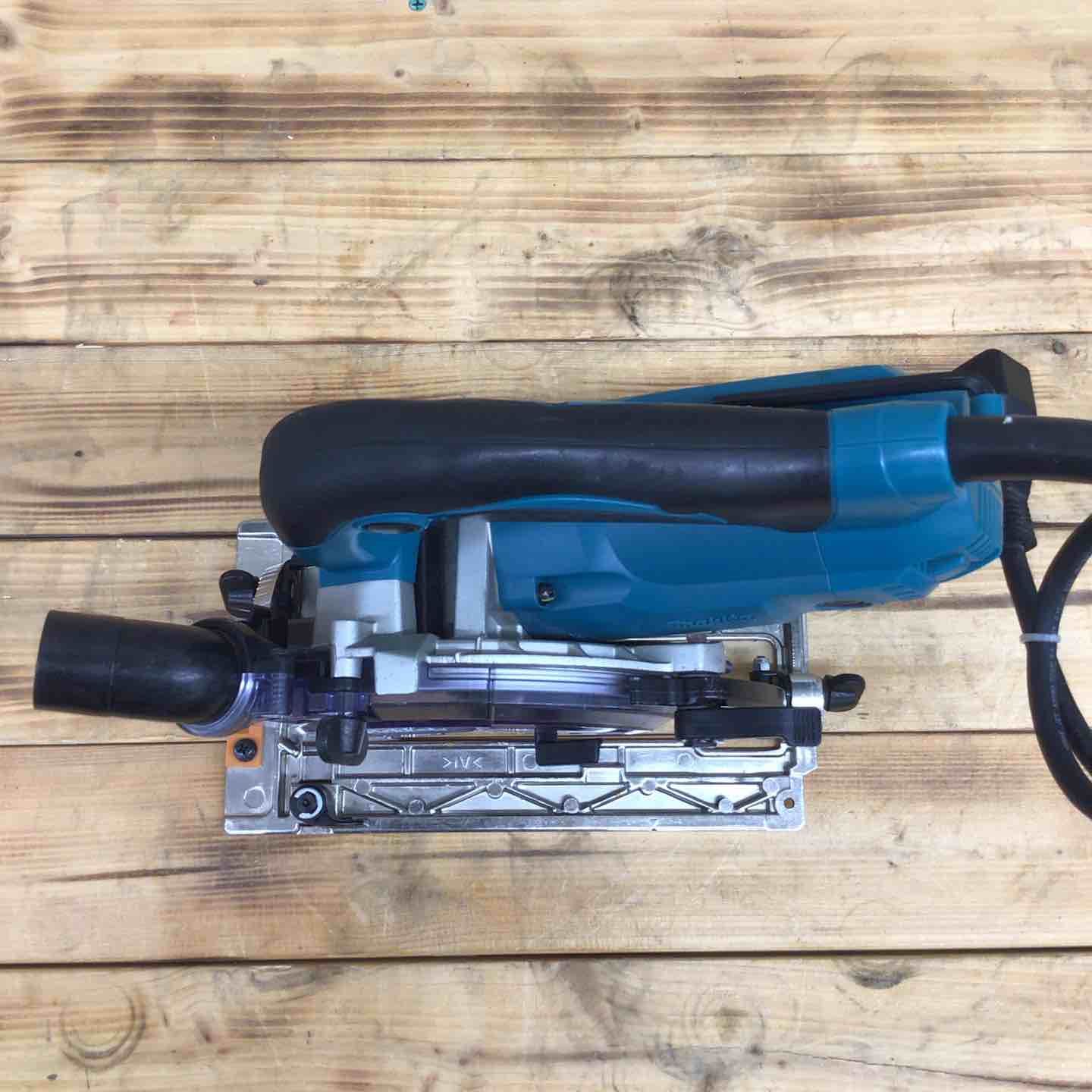 中古品】 マキタ(makita) 125mm 防じん丸のこ KS5200FX 100V 中古品】 マキタ(makita) 125mm 防じん丸のこ KS5200FX 100V