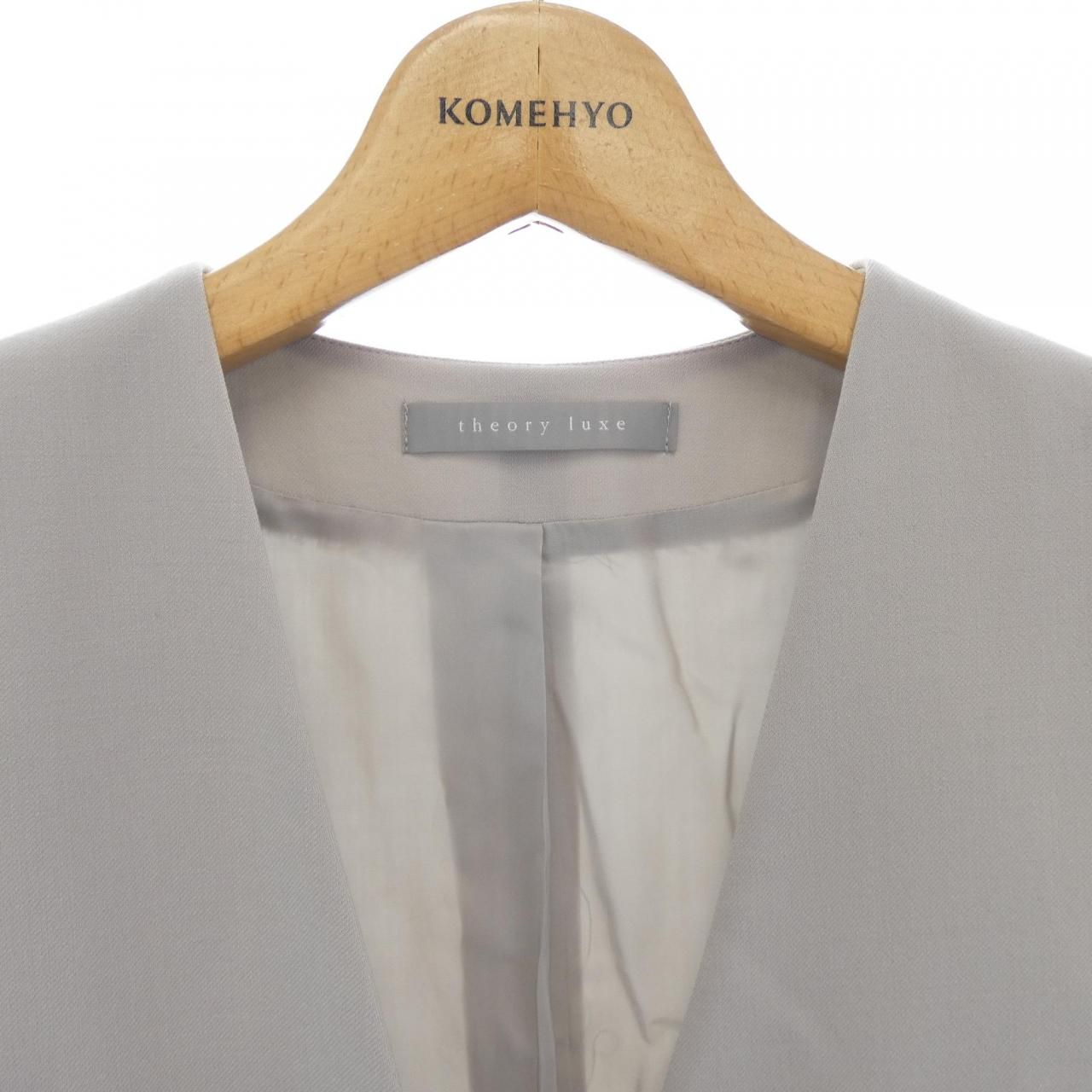 セオリーリュクス Theory