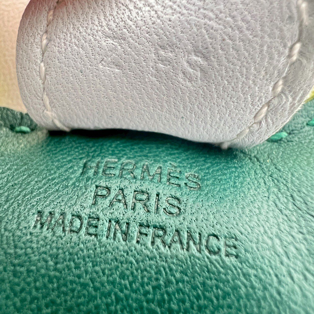 新品未使用 HERMES エルメス ロデオチャームPM Y刻 ヴェール