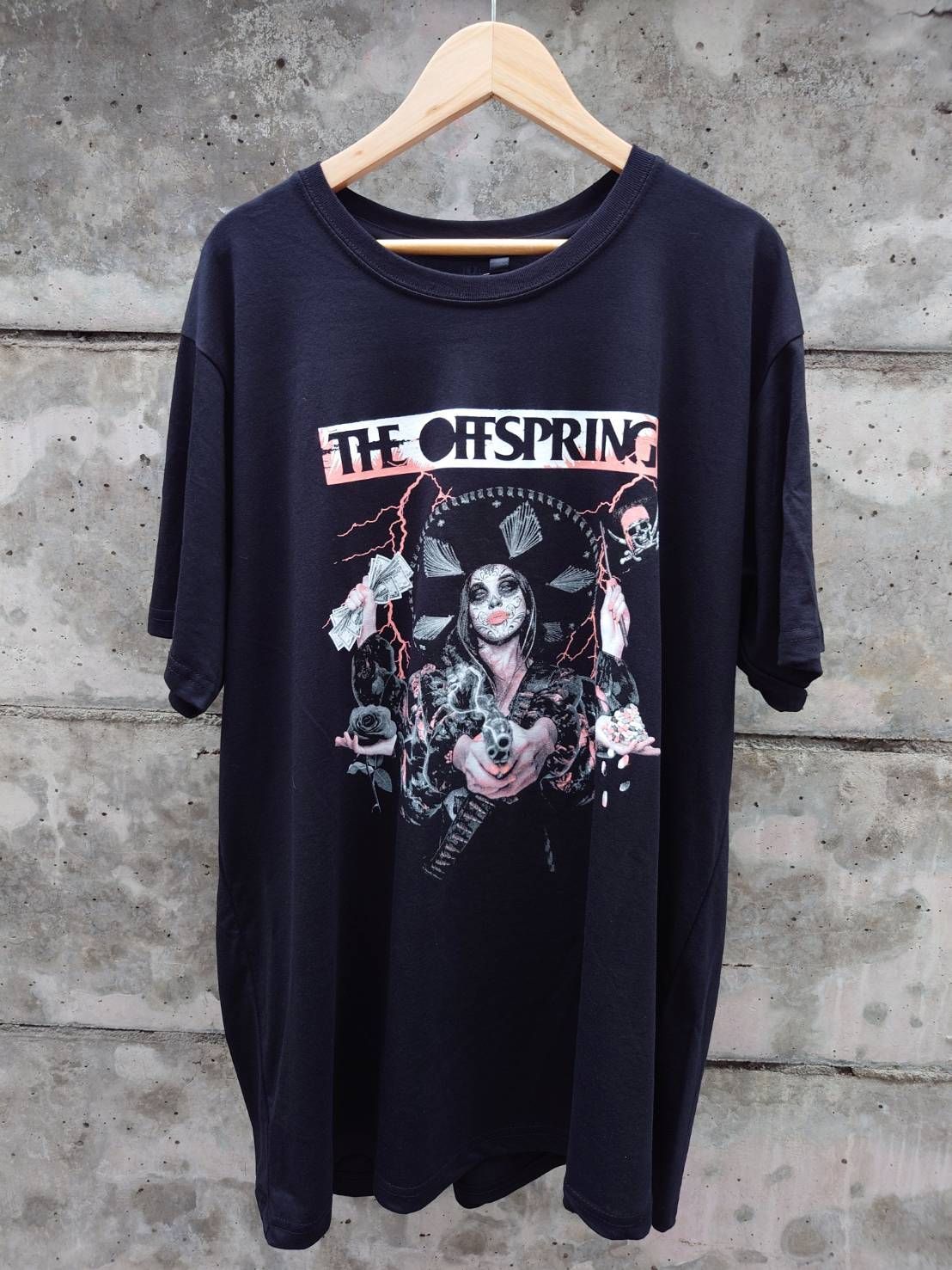 ザ オフスプリング_THE OFFSPRING  新品オフィシャルTシャツ　GUN GIRL