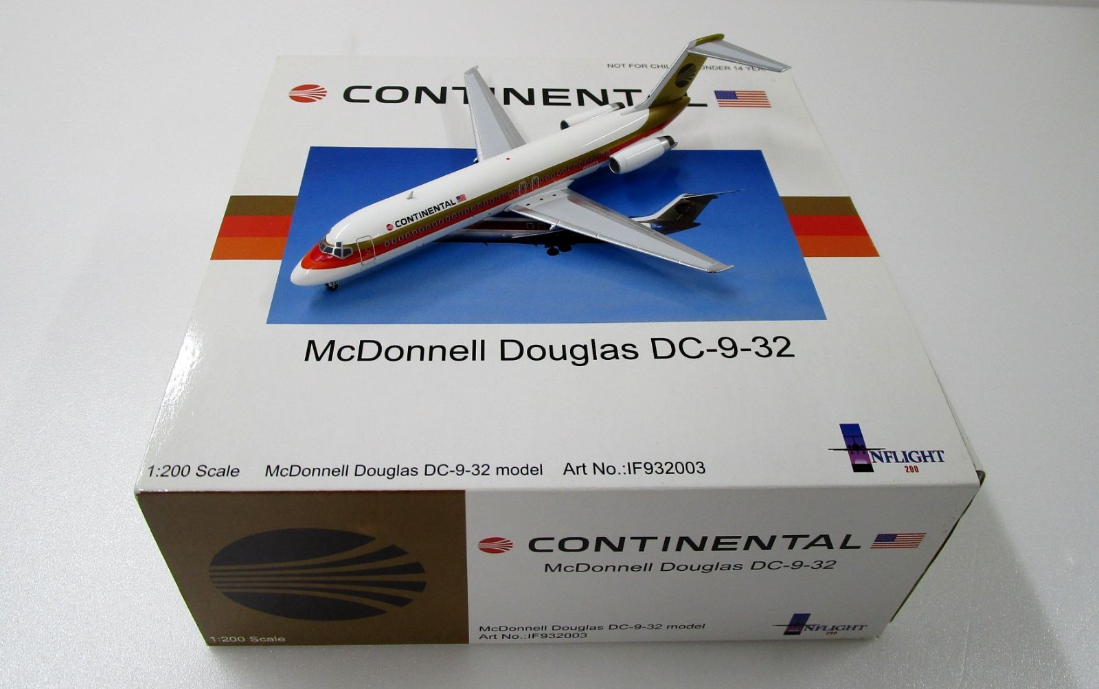 コンチネンタル航空　模型　1/200 Continental コンチネンタル航空 ボーイング747-200 模型 - メルカリ