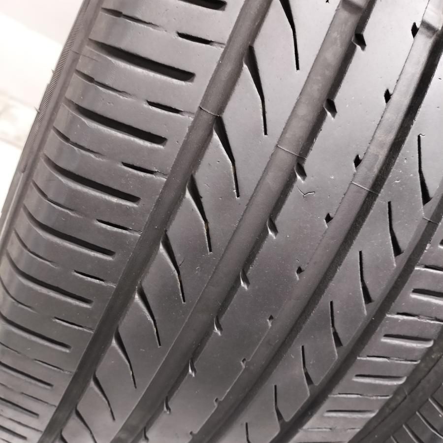 215|50R18 トーヨータイヤ