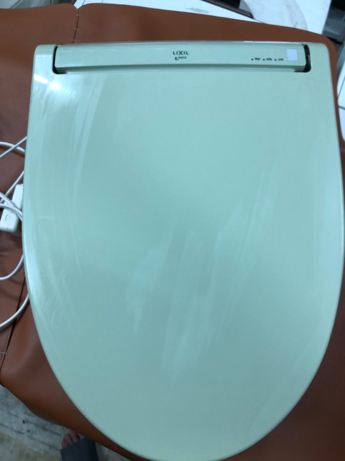 c65 INAXウォシュレット温水洗浄便座CW-EA11Q 流すコントロ付き