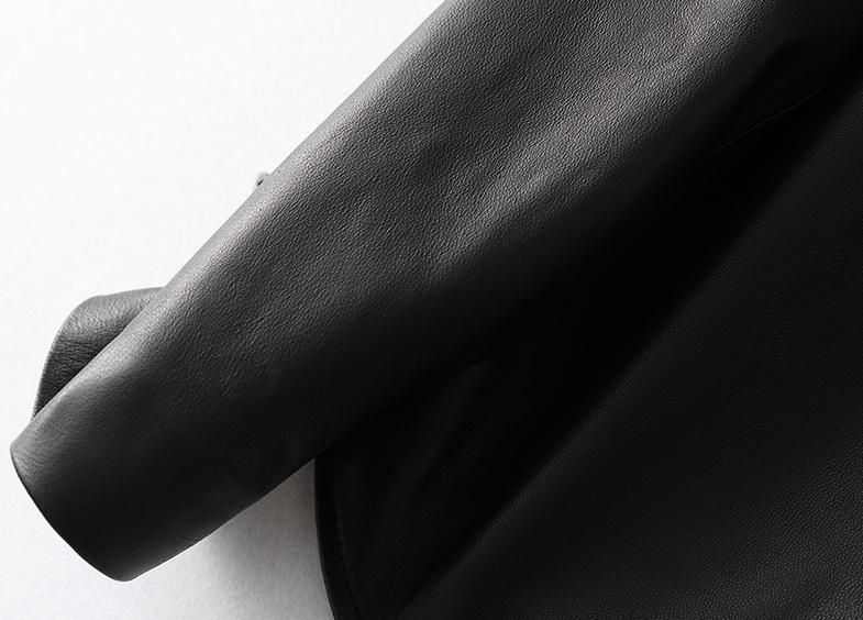 本革↑超ソフトなラムレザージャケット黒 帽子付ラムレザーコート