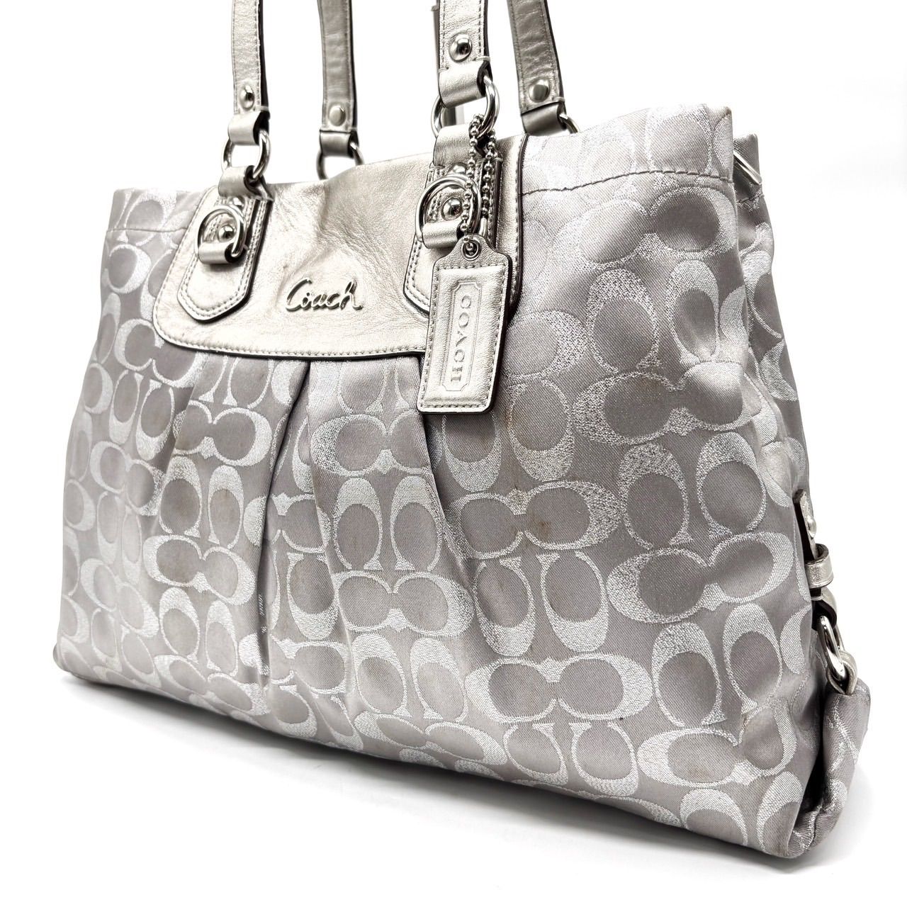 COACH コーチ　かなりの美品！２WAY　A4収納トート・ハンドバッグ　グレー ✨美品✨ COACH コーチ トートバッグ ハンドバッグ シグネチャー