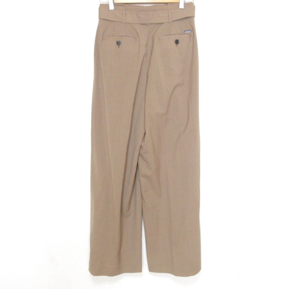 美品ブルーレーベルクレストブリッジ　36 ワイドパンツ ブルーレーベルクレストブリッジ 24SS ストレッチツイルワイド