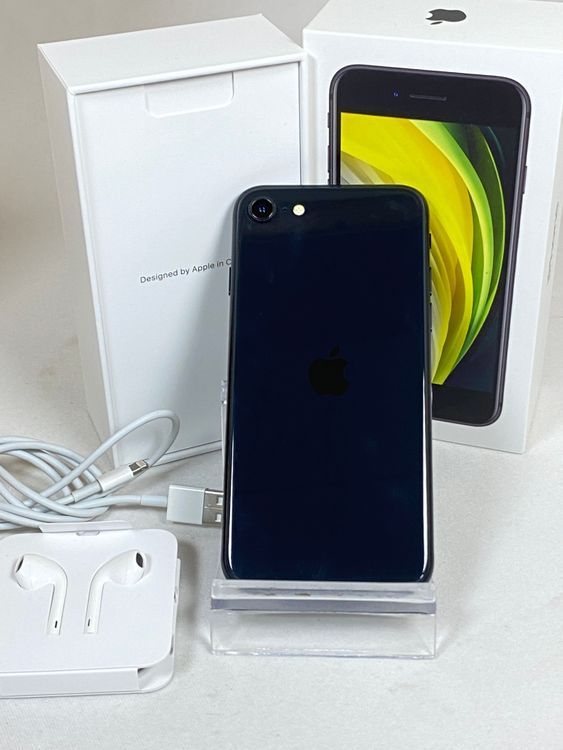 SIMフリー iPhoneSE2 256GB ブラック バッテリー83% 送料無料