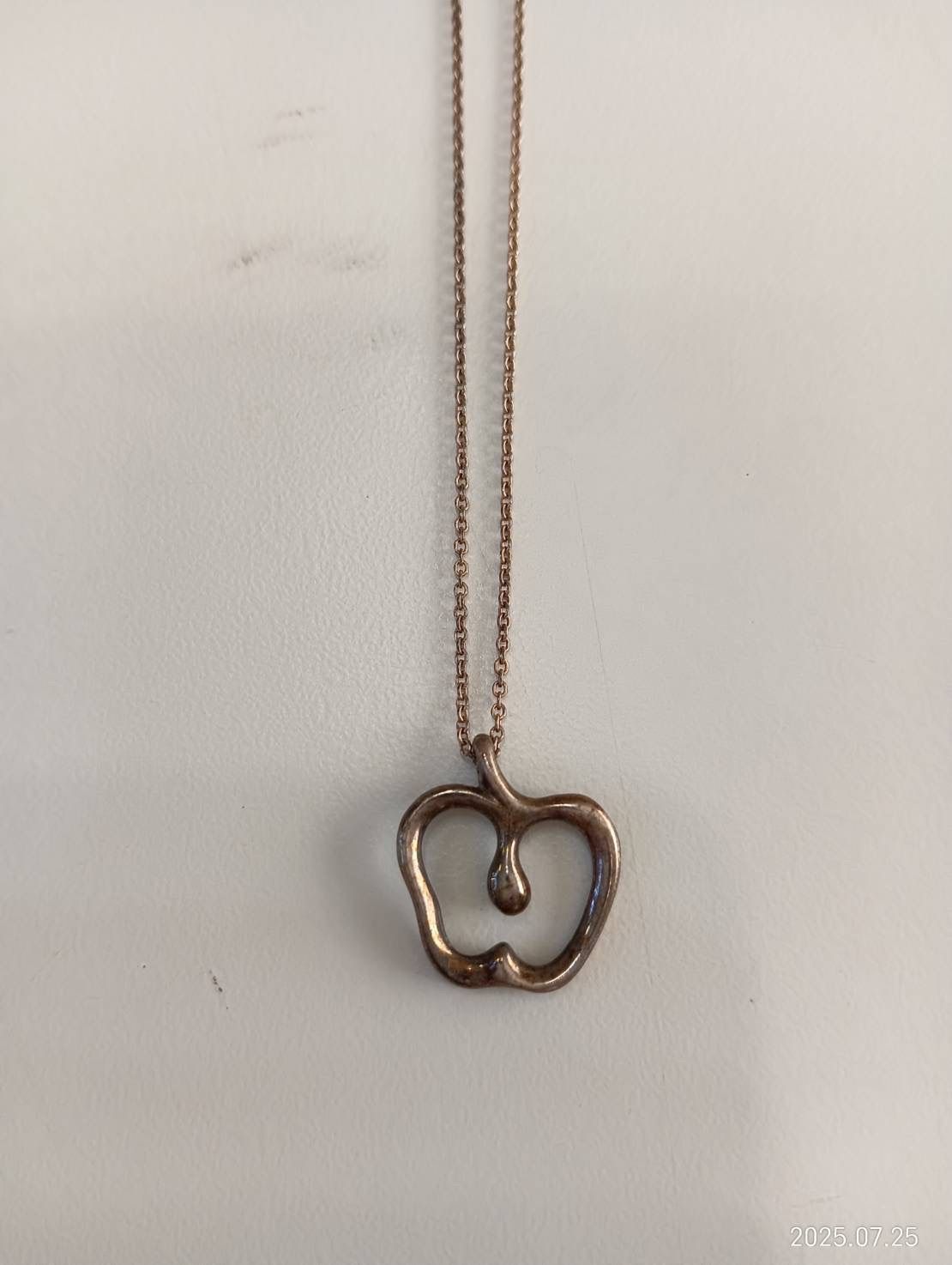中古品】 TIFFANY＆Co.ティファニー アップルモチーフ
