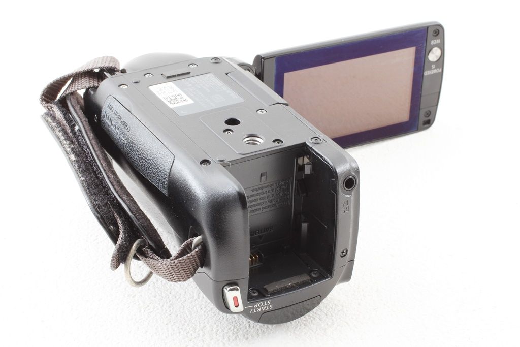 Canon iVIS HFM32 ビデオカメラ 本体　ジャンク品 ジャンク Canon キヤノン iVIS アイビス HF M32 デジタル ビデオカメラ