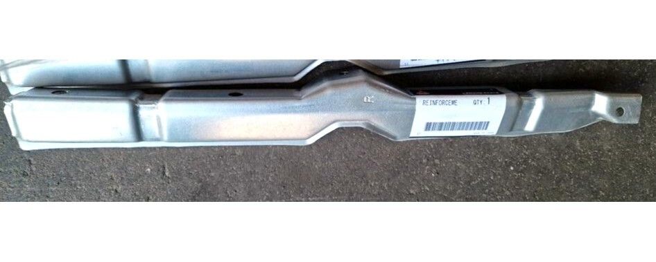 新品 三菱 CP9A ランサーエボリューション ランエボ 純正 リヤバンパー リーンホースメント 右 MITSUBISHI Rear bumper reinforcement RH