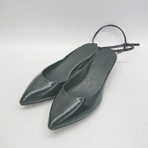 【極美品】fitfit レザーカットワークパンプス（エナメルブラック）23cm 即購入可☻フィットフィット レザーカットワークパンプス