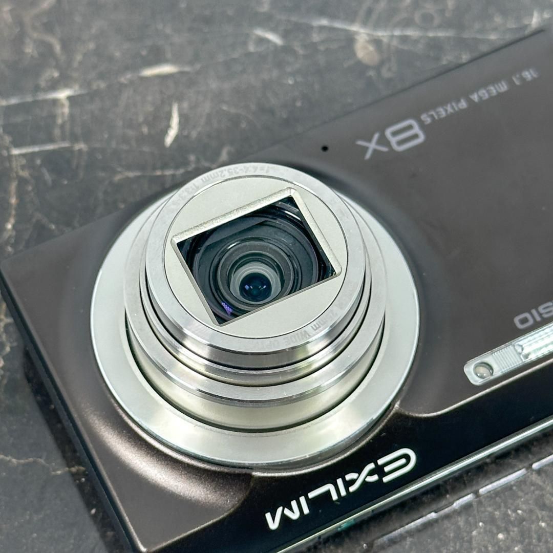 デジタルカメラ カシオ