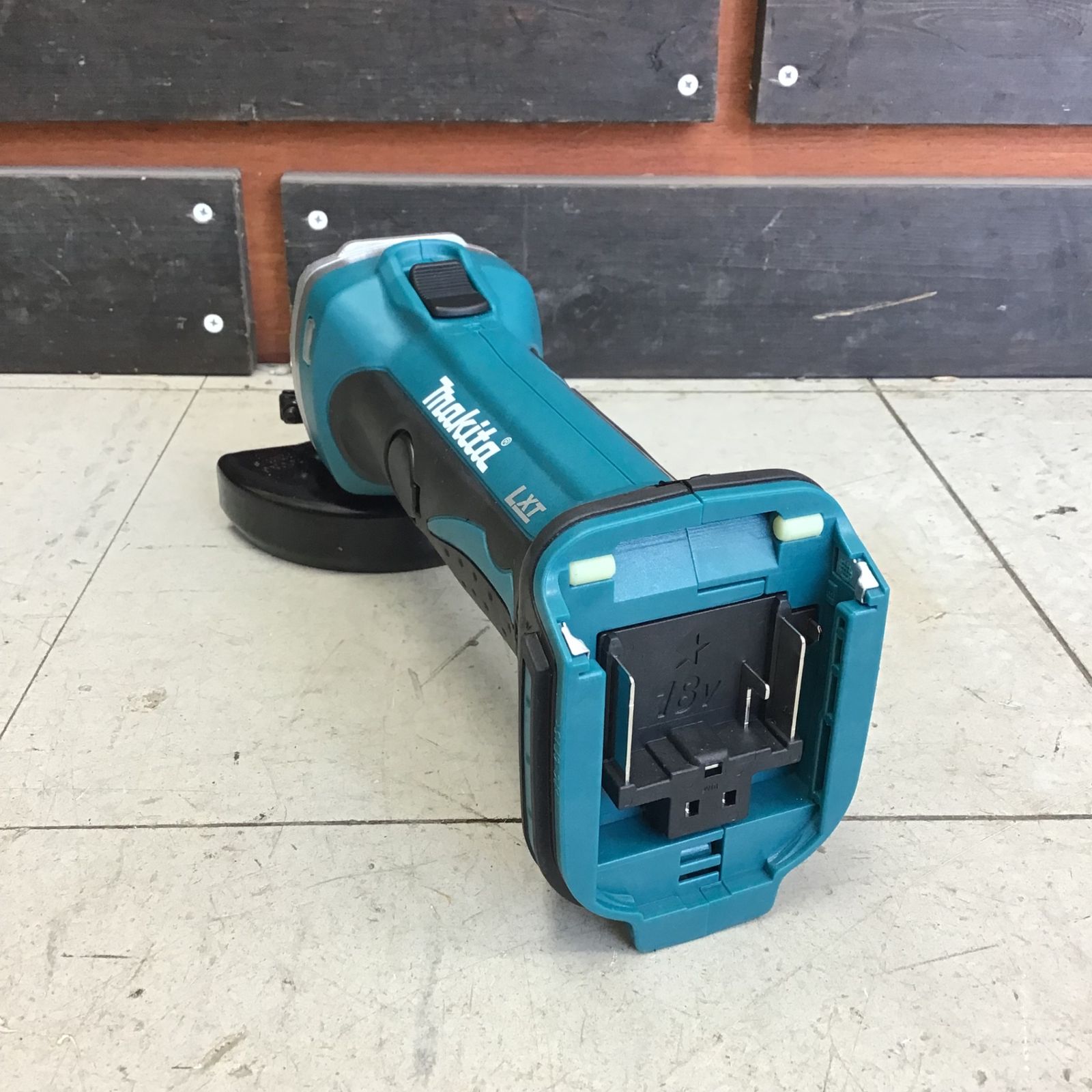 マキタ|makita コードレスディスクグラインダ
