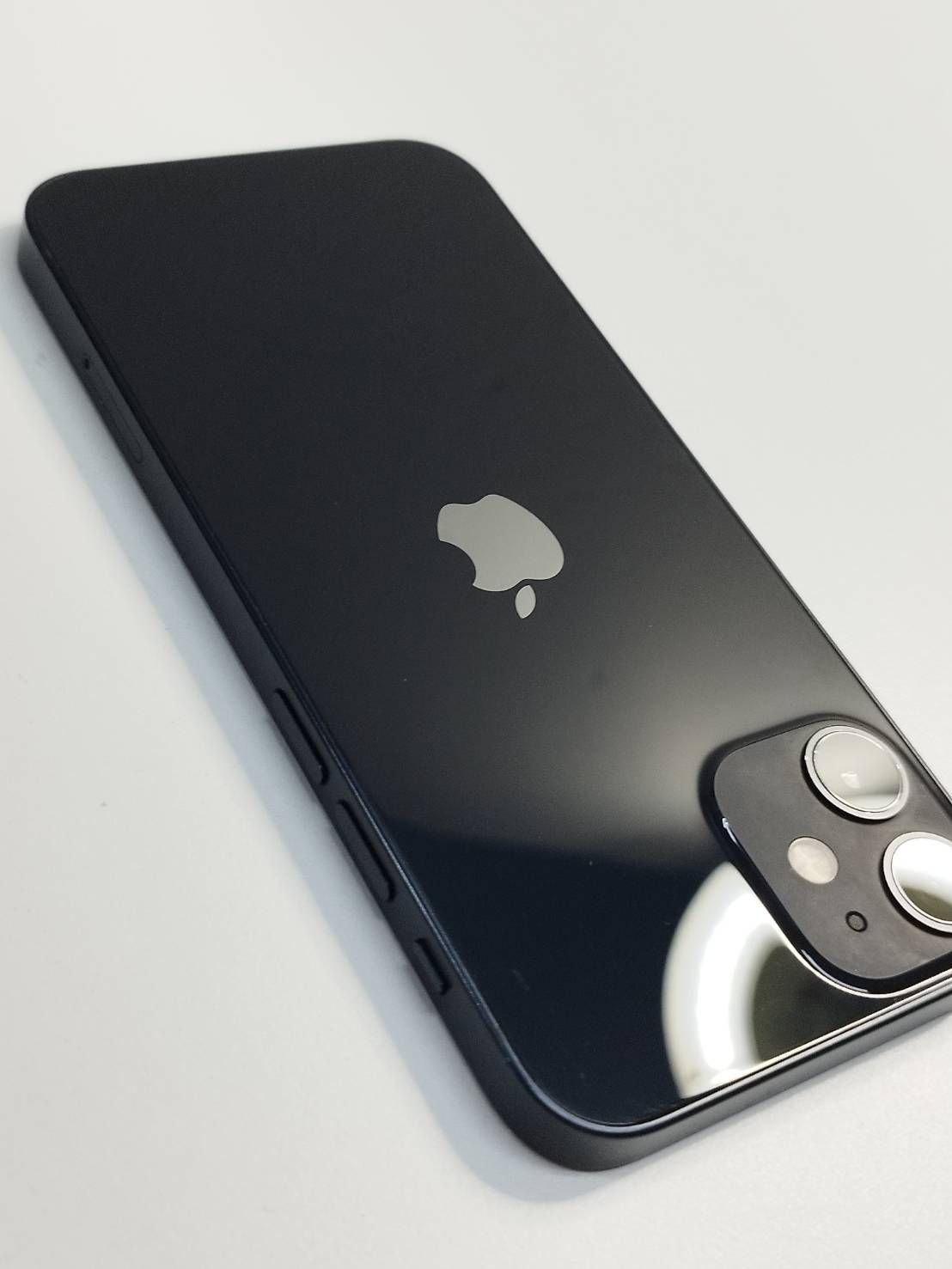 SIMフリー】iPhone 12 mini/64GB/A2398〈MGA03J/A〉 - メルカリ