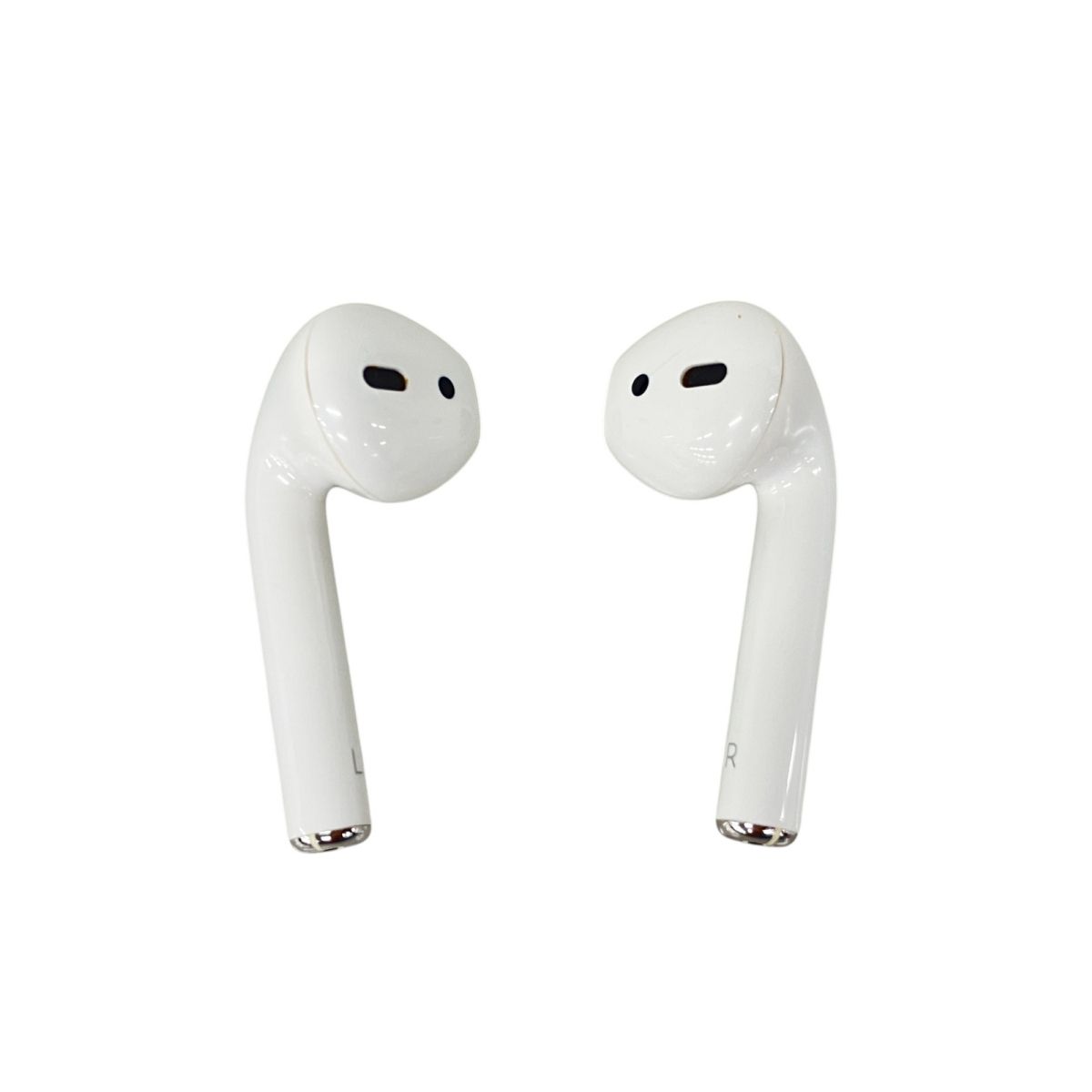 Apple AirPods 第2世代 ワイヤレスイヤホン　品番：A1938 ☆Apple アップル AirPods 第2世代 ケースA1938 イヤホン A2032