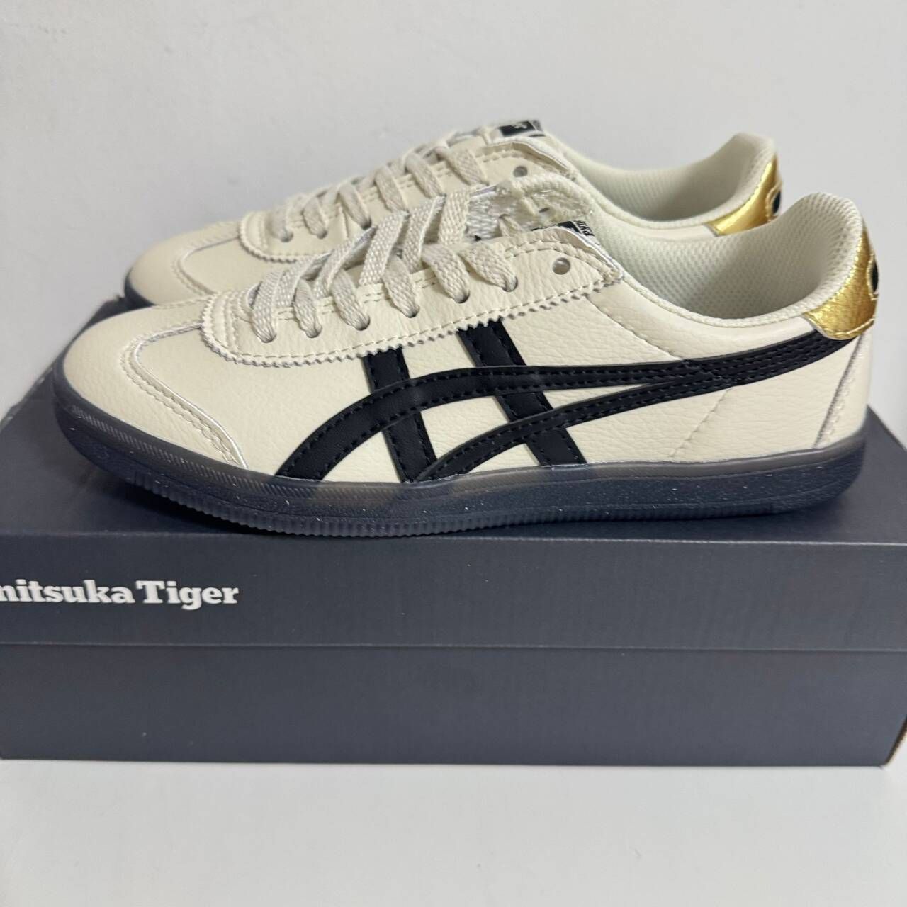 【新品未使用品】タイタンスーパーカタナローカットカラーAS46 新品未使用 Onitsuka Tiger Tokuten オニツカタイガー 快適
