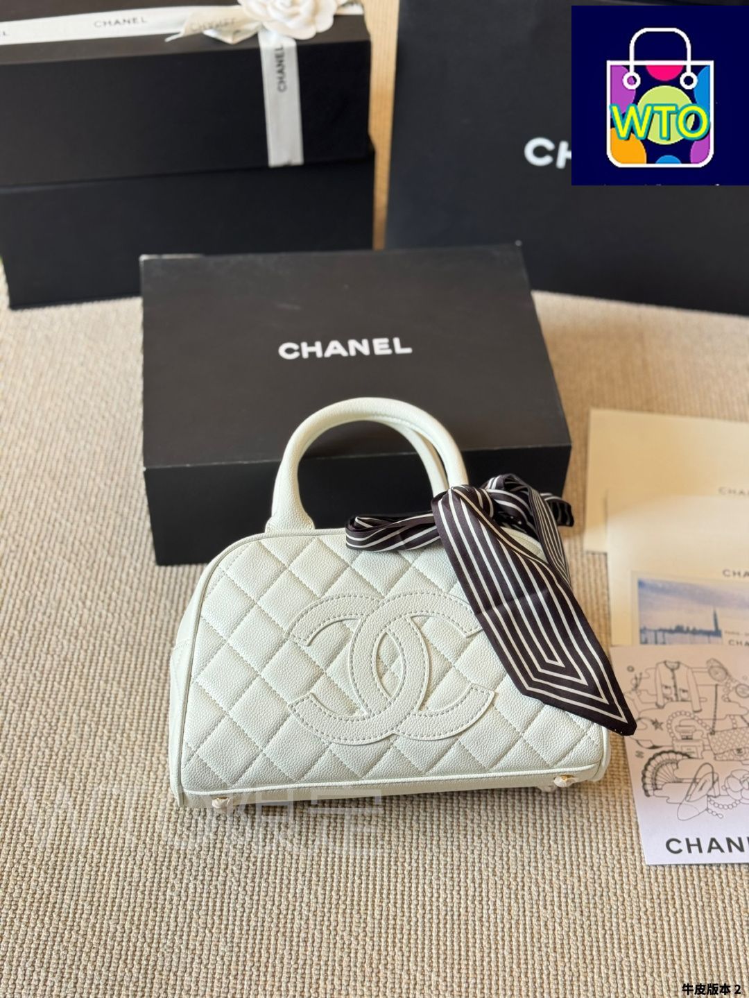 【コーデを格上げ♪】CHANEL ワイドストラップ ボウリングバッグ コーデを格上げ♪】CHANEL ワイドストラップ ボウリングバッグ