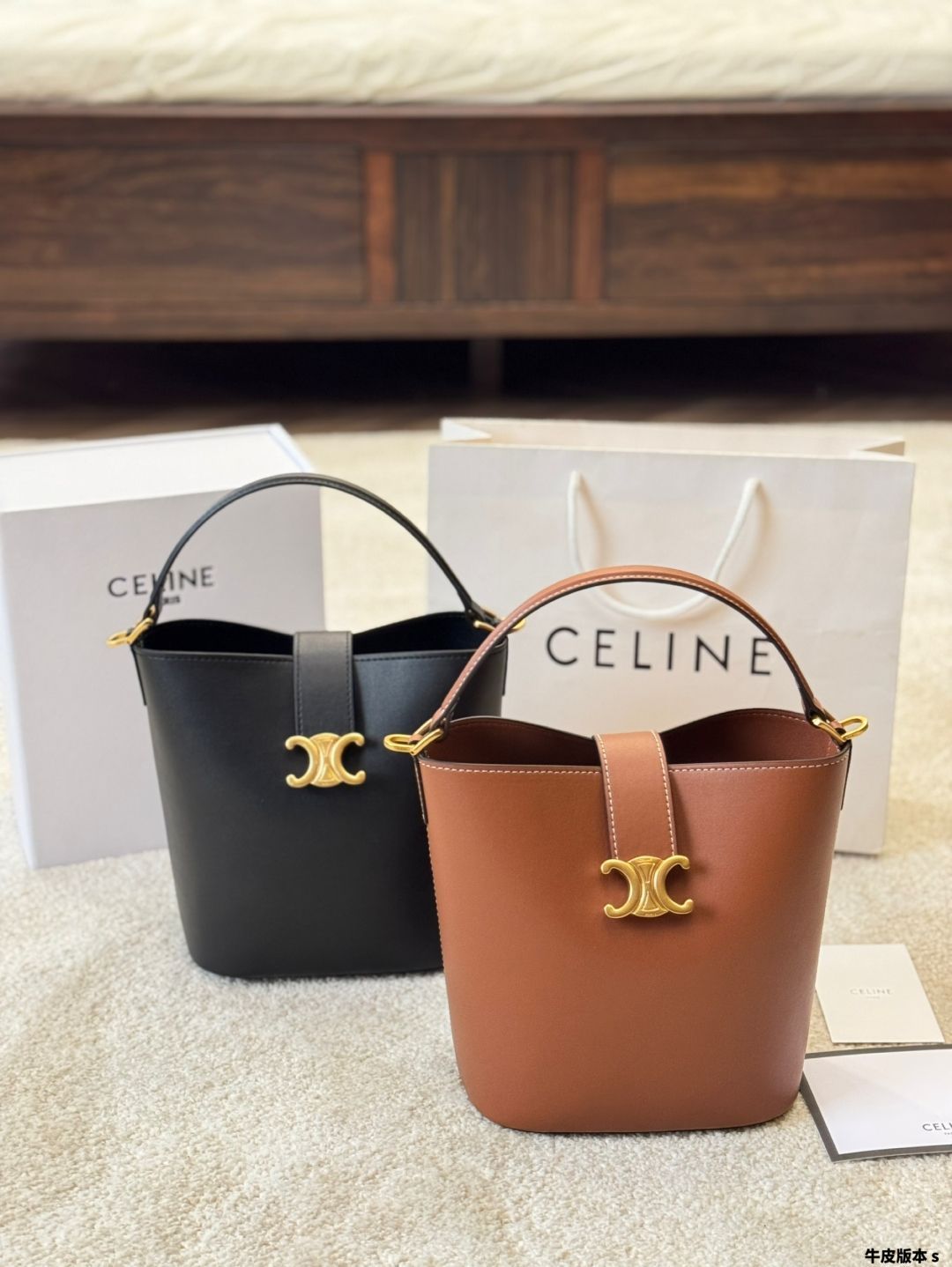 今日特価】CELINE 24s Louise バケットバッグ トリオンフロック
