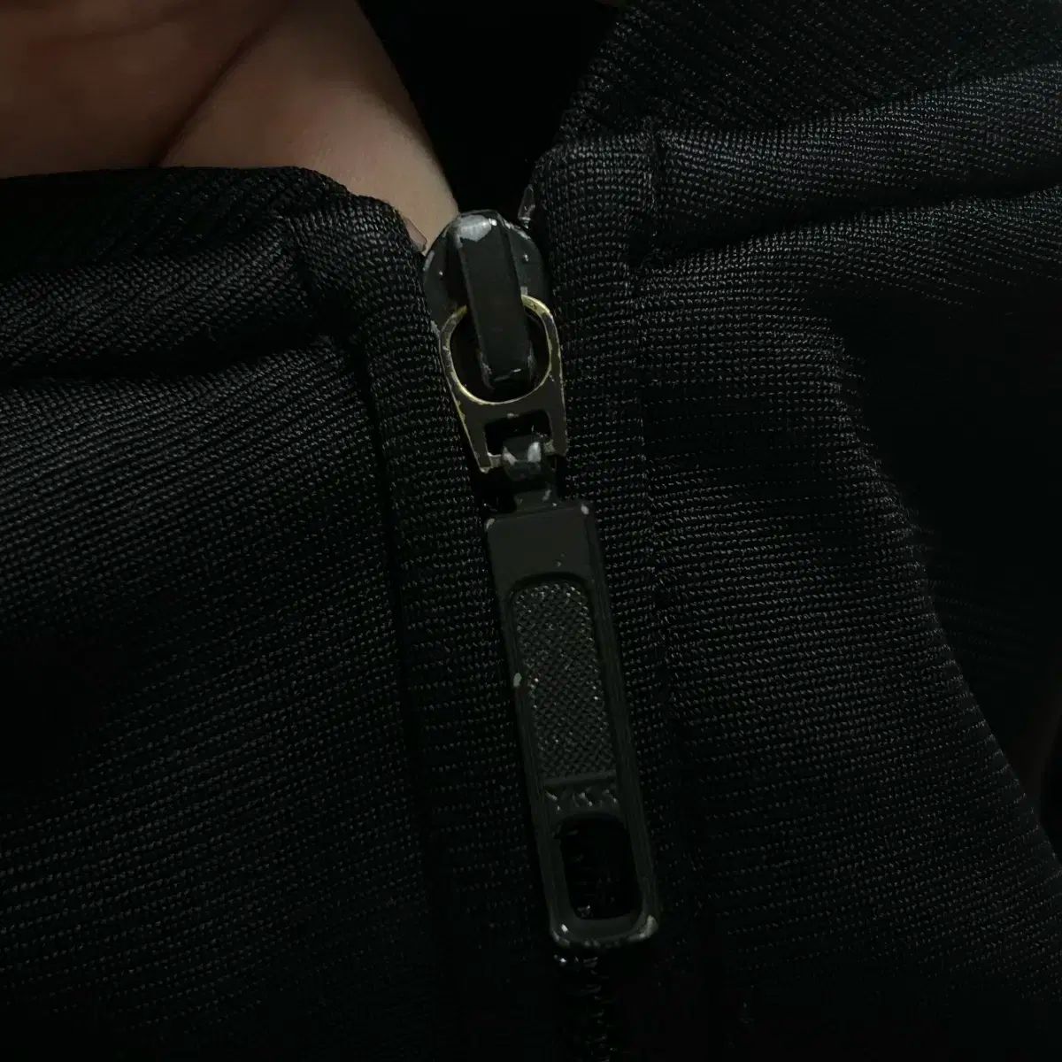 adidas アディダス