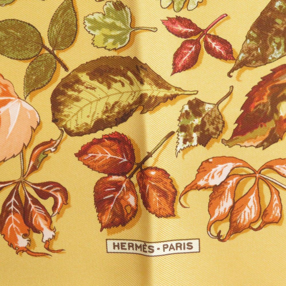 美品 エルメス カレ45 Tourbillon 渦巻き 落ち葉 シルク イエロー  