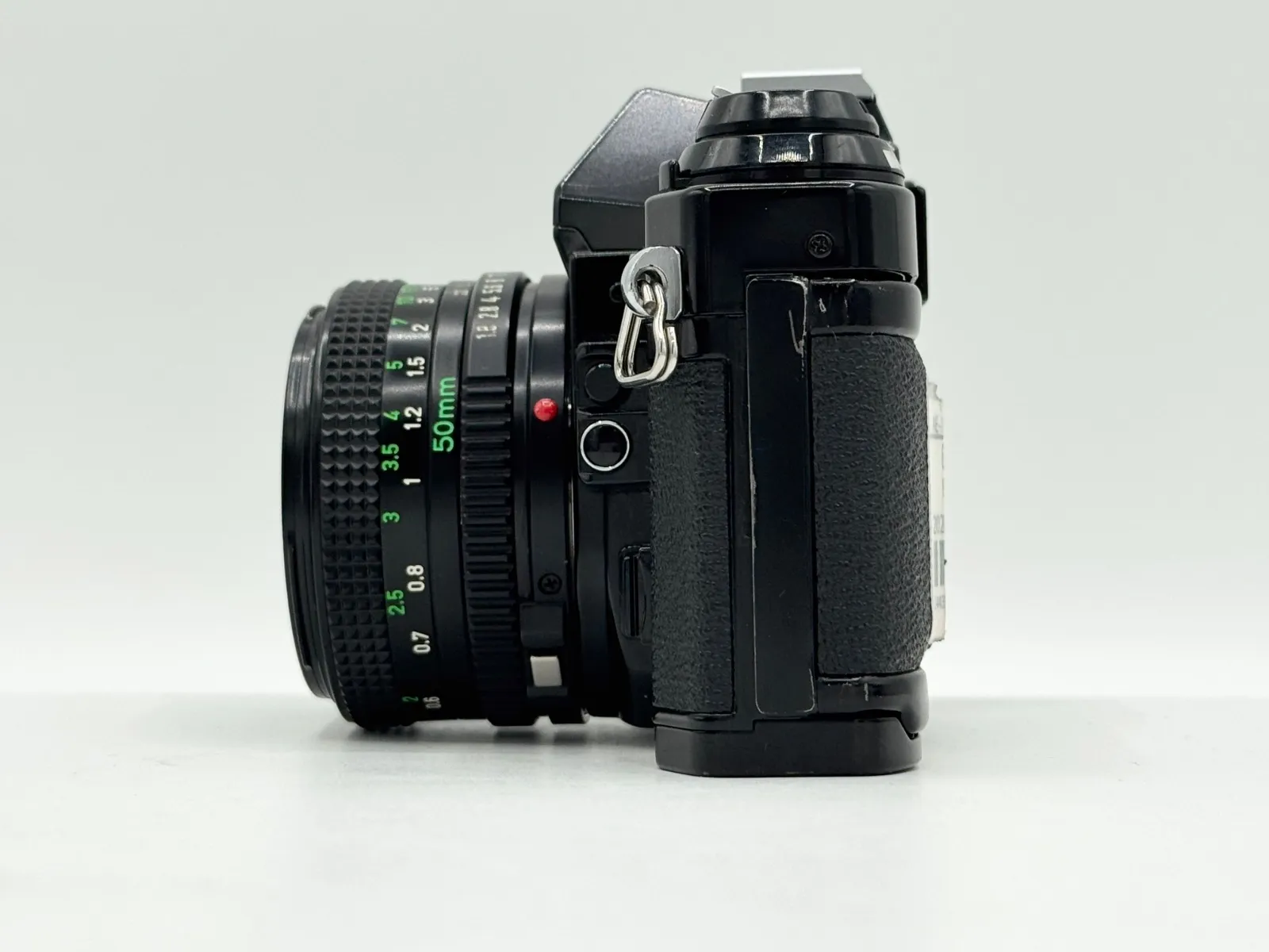 カメラ 【完動品】Canon AE-1 PROGRAM + FD 50mm F1.8