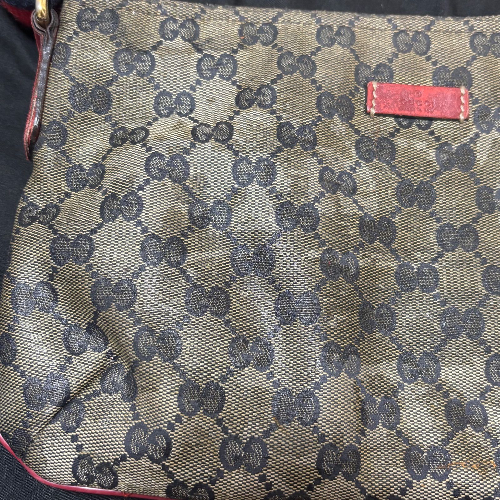 バッグ GUCCI 送料無料】GUCCI/グッチ/ショルダーバッグ/189749/GGクリスタル