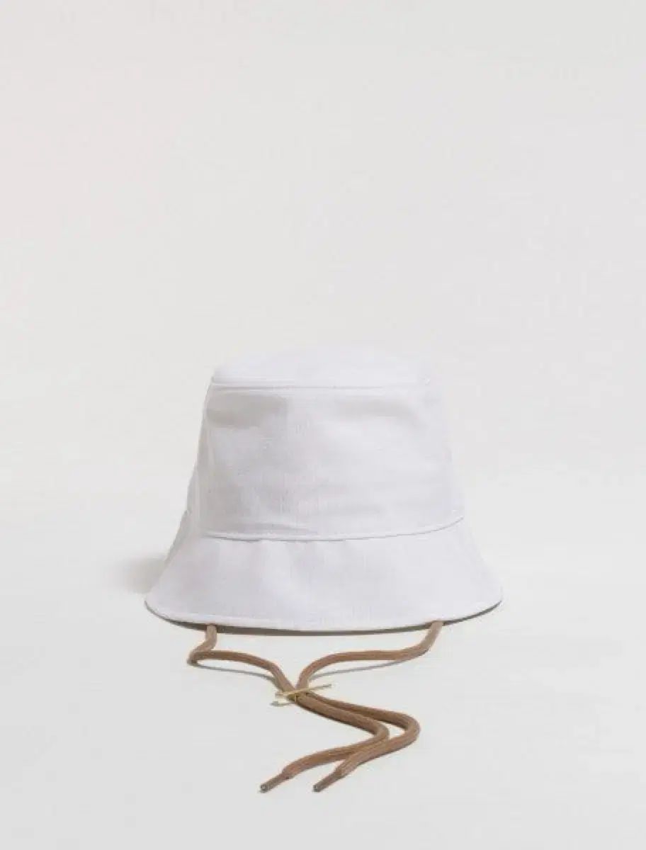 Jacquemus ジャックムス x NIKE ナイキ コラボ スウッシュ バケットハット G-ドラゴン