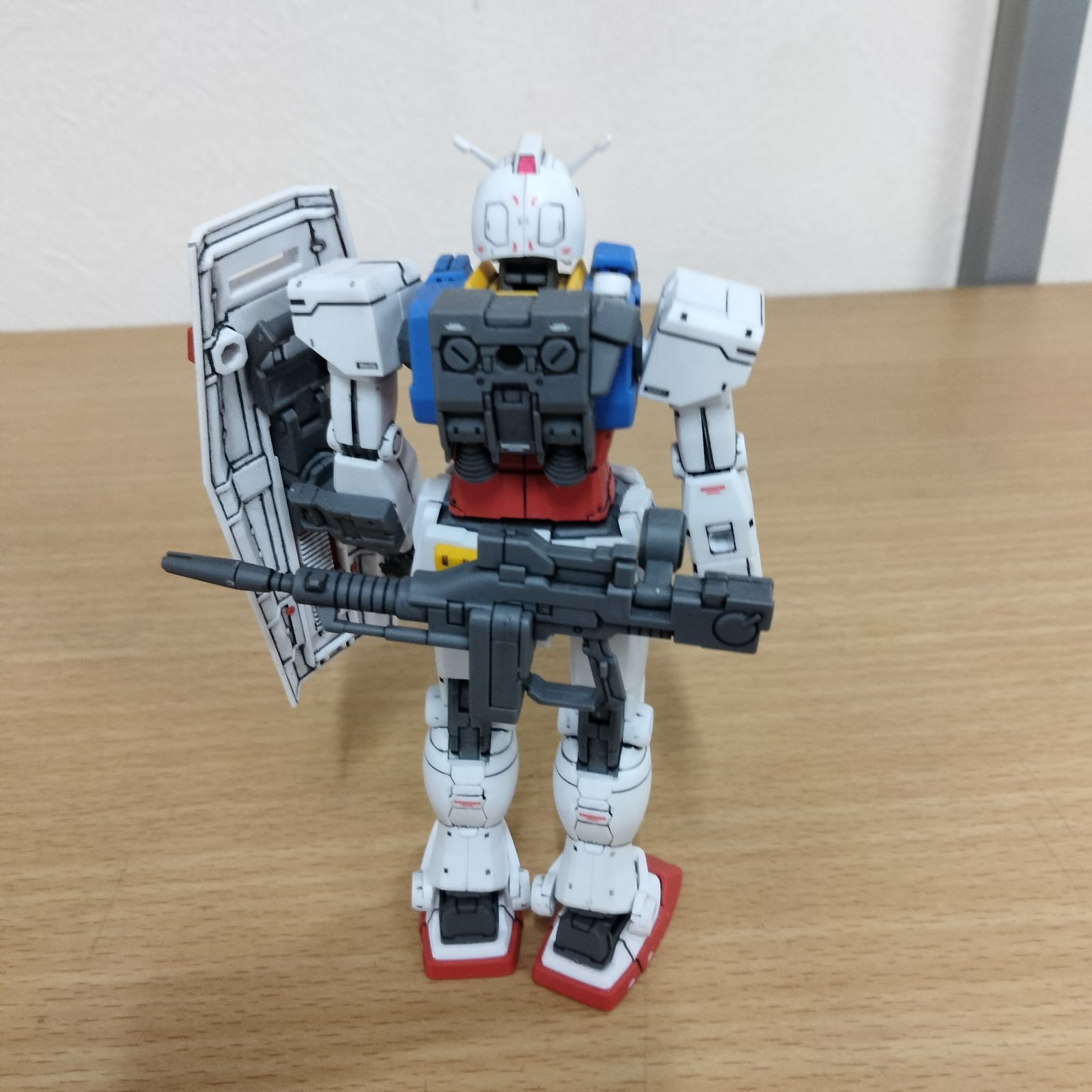 [N-3433] ガンプラ ガンダム RX-78-2 ジャンク品　機動戦士ガンダム