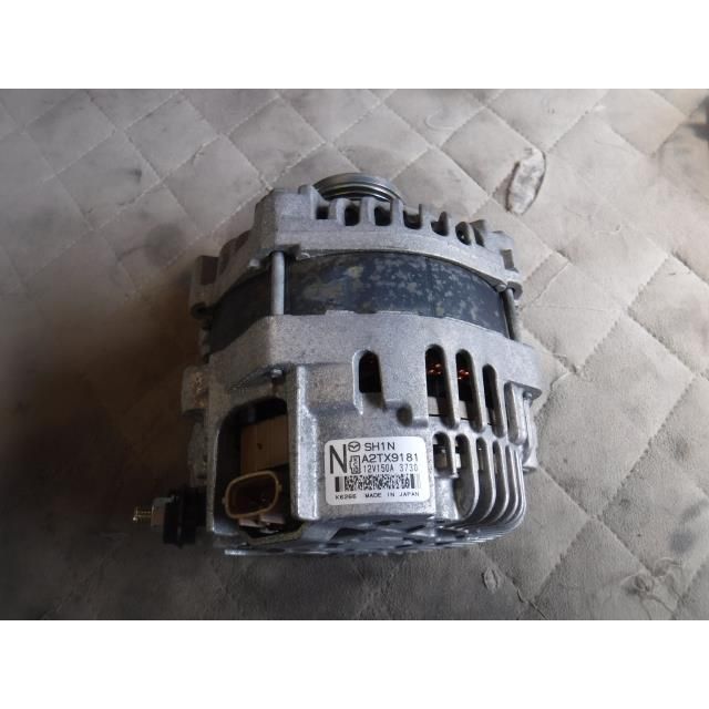 アテンザ LDA-GJ2FW オルタネーター アテンザ LDA-GJ2FW ジャンク