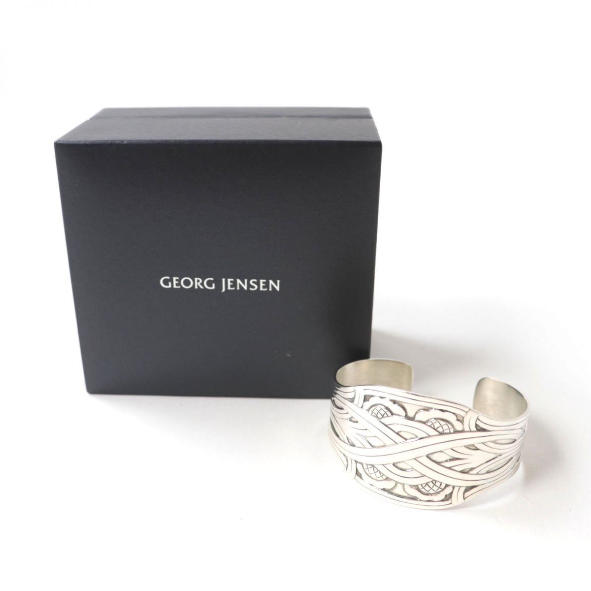 極美品☆Georg Jensen ジョージジェンセン 55 SV925 シルバーバングル ブレスレット アクセサリー レディース 重量51.70g  ケース付き - メルカリ