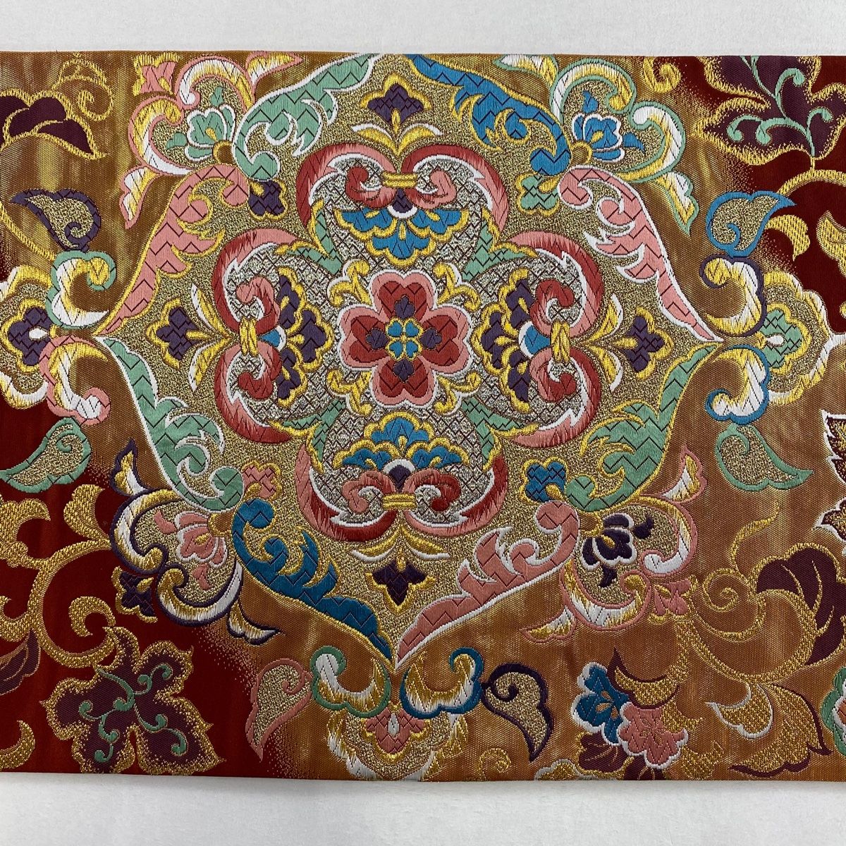 袋帯 秀品 華文 花唐草 金銀糸 サーモンピンク 六通 正絹 【中古