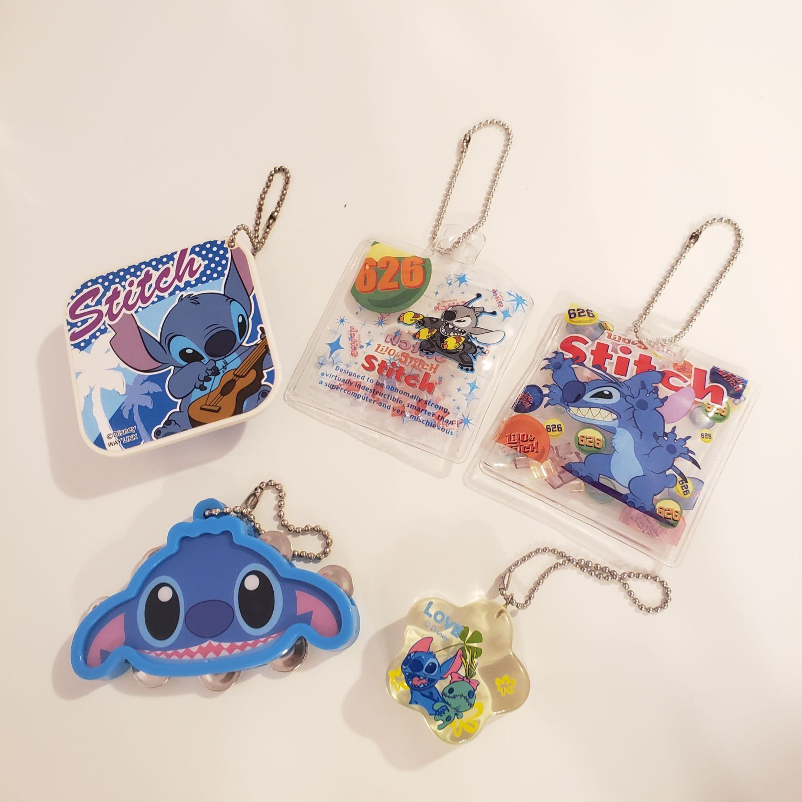 ディズニー スティッチ スクランプ 物入れ キーホルダー ディズニー スティッチ&スクランプ ぬいぐるみバッジ