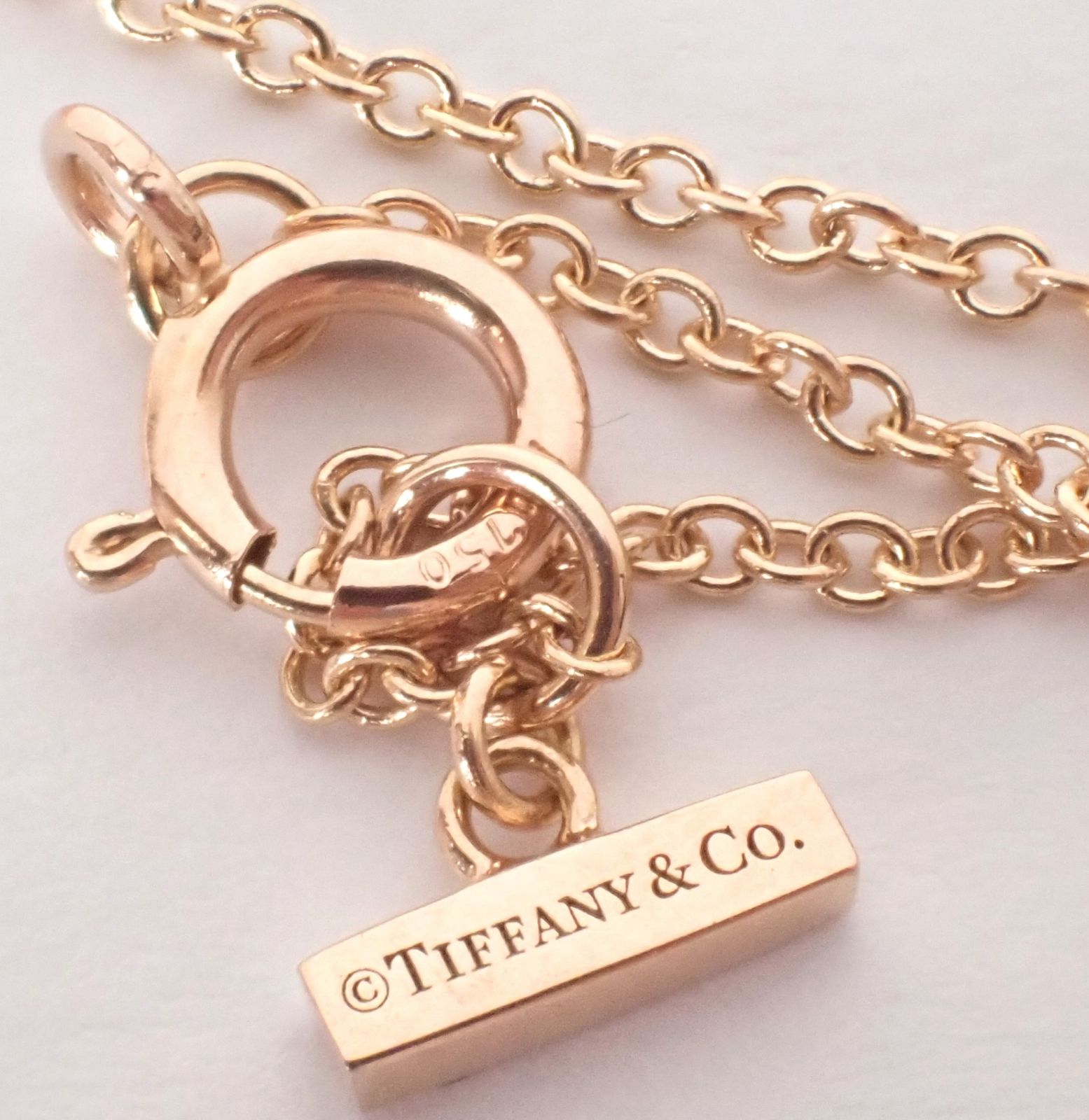 美品 TIFFANY ティファニー Tトゥルー マザーオブパール サークル  