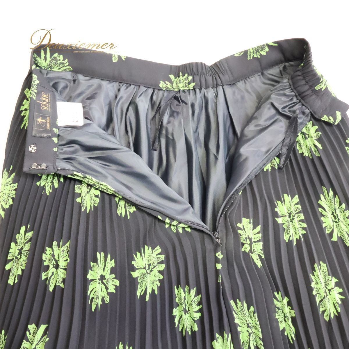 社交ダンス 衣装 ツーピース ワンピース ドレス セキネ 黒 黄緑色 M 花柄 上下セット レッスン 練習着 日本製 sekine ブラック系 グリーン系 おしゃれ フレアスカート 発表会 フォーマル かわいい レディース ドレスアップ 社交ダンス 衣装 ツーピース ワンピース ドレス セキネ 黒 黄