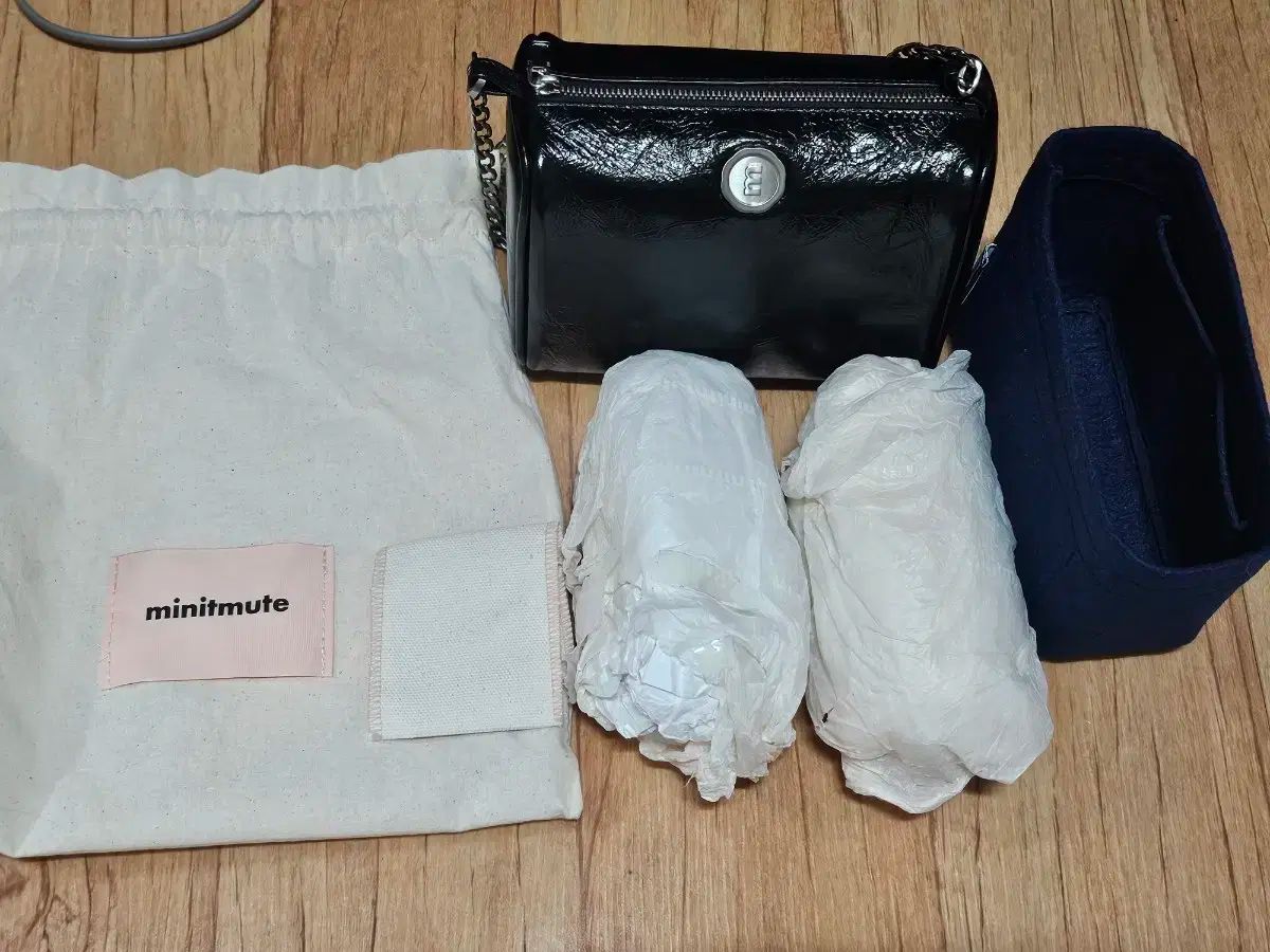 MINITMUTE brett mini ブラック