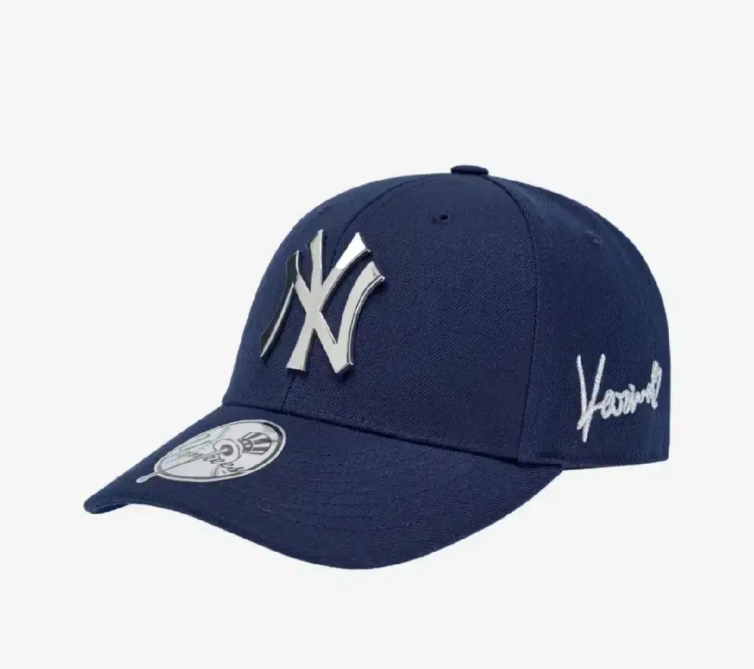 aespa エスパ カリナ MLB キャップ トレカ付き 57サイズ ネイビー 57 カリナ 帽子 出品 フルセットトレカ 含む オンライン 57 カリナ