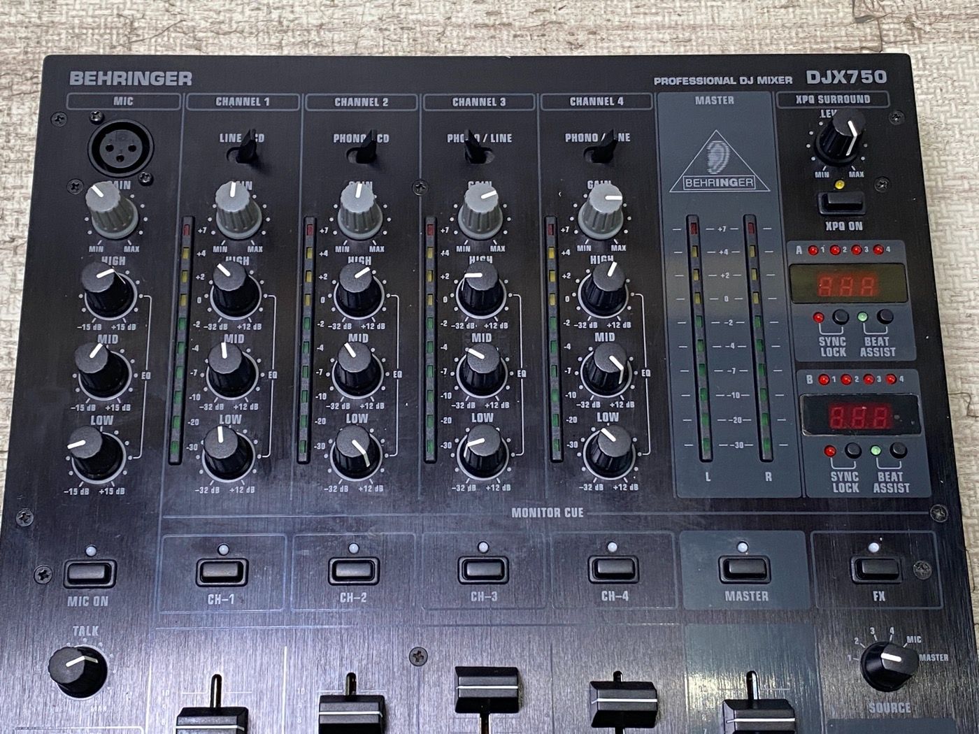ベリンガー DJミキサー BPMカウンター 5ch エフェクト DJX750 ① 51WMd5K7ACL._UF350,350_QL80_.jpg