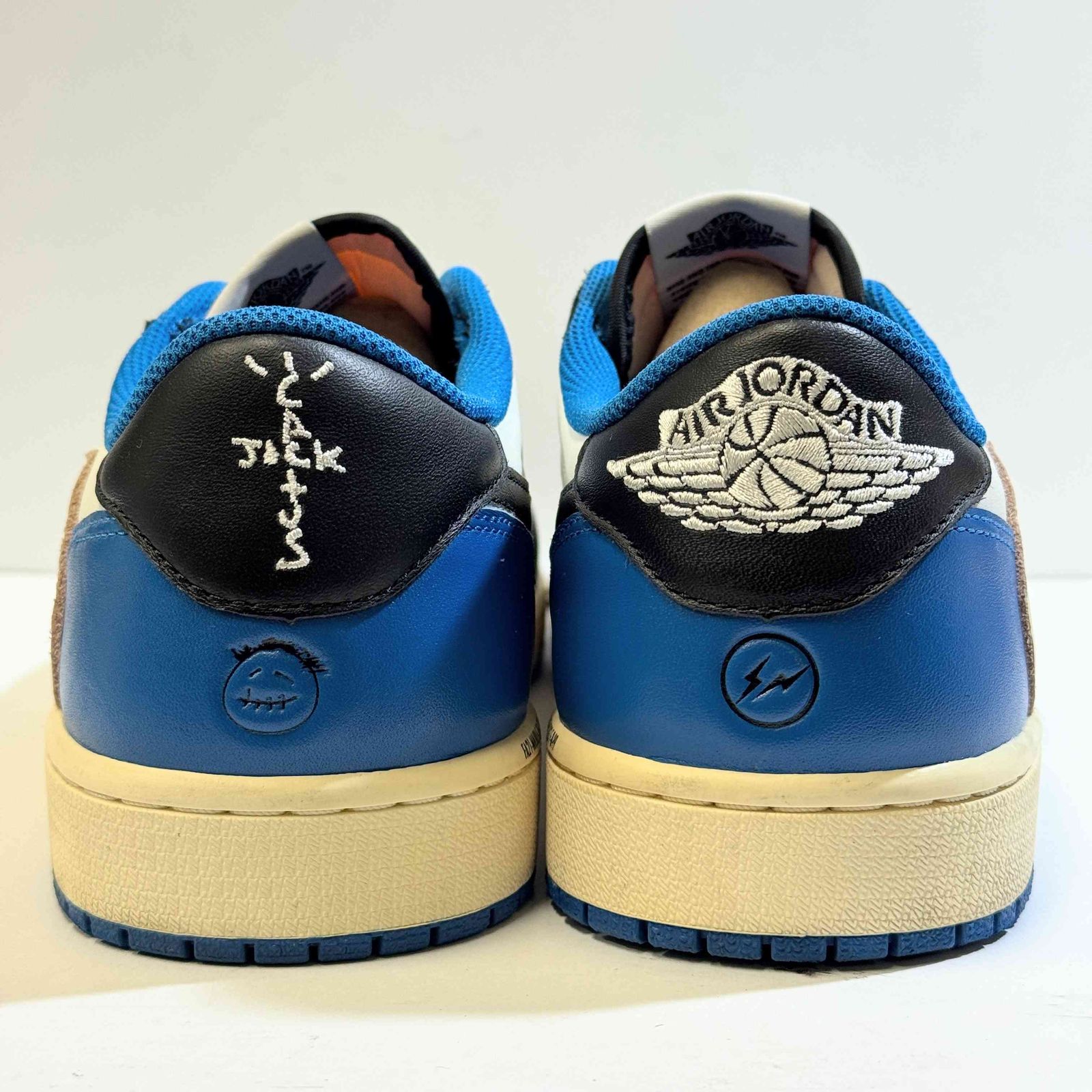 US12】 AIR JORDAN 1 LOW OG SP TRAVIS SCOTT/FRAGMENT DM7866-140 