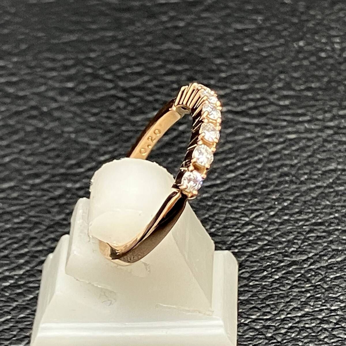 鑑別カード付 新品仕上済み 天然ダイヤモンド 0.20ct デザイン