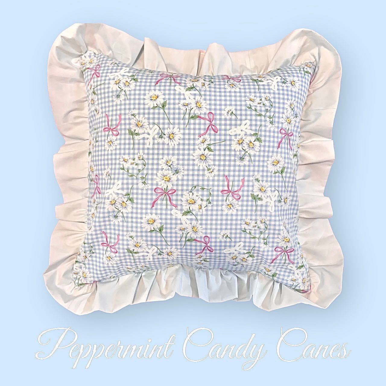 マーガレットギンガムチェック フリルクッションカバー サックスブルー