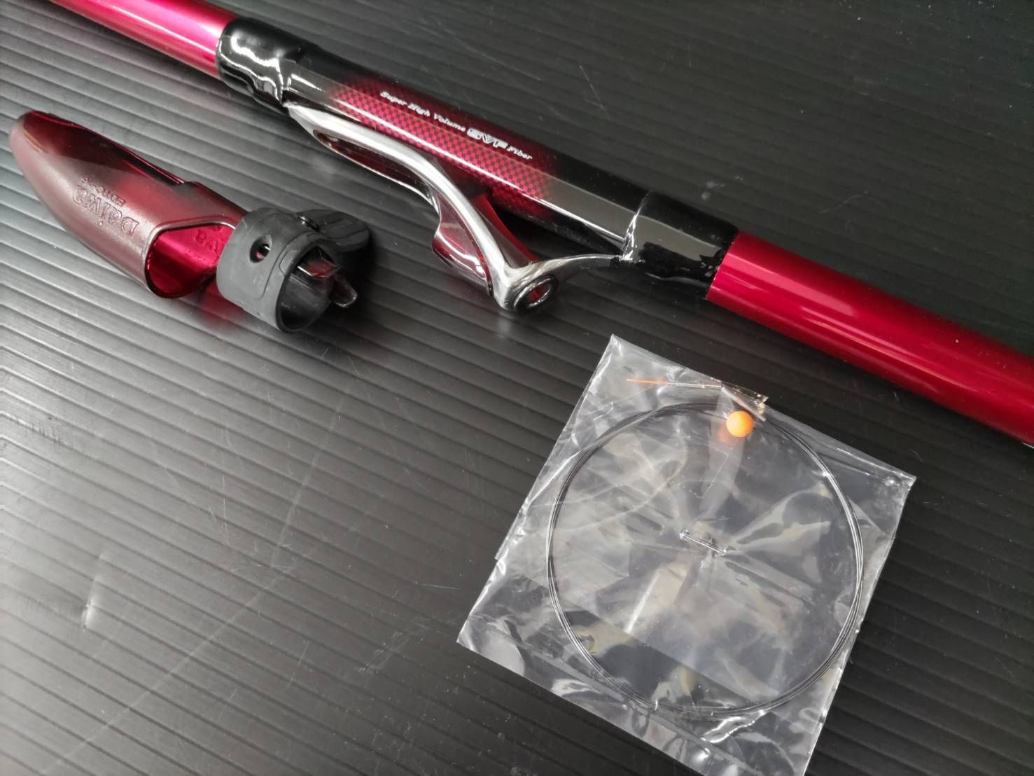 Daiwa MEGADRY 磯竿 赤 ケース付き 【公式通販】