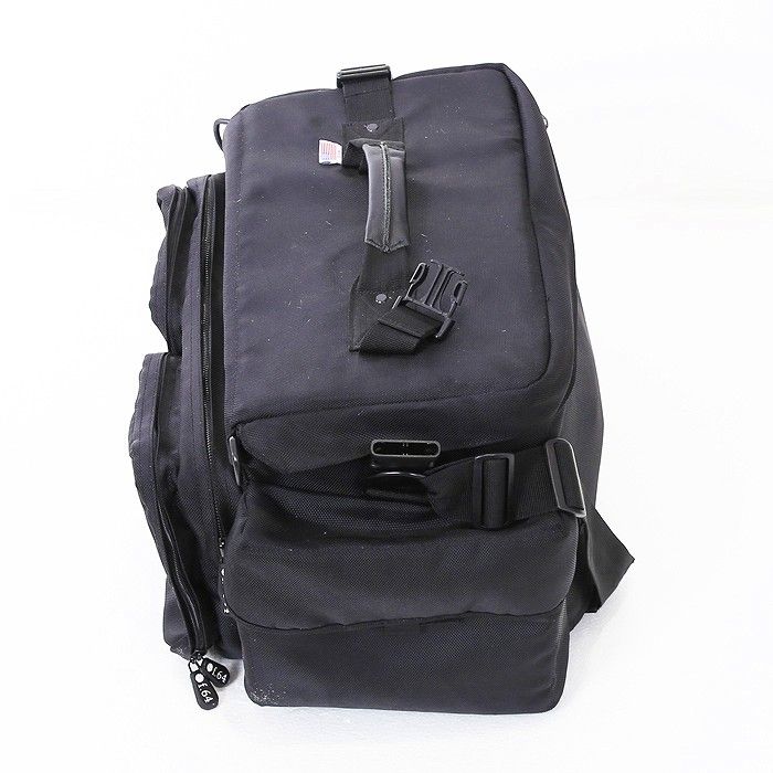 64大型カメラバック