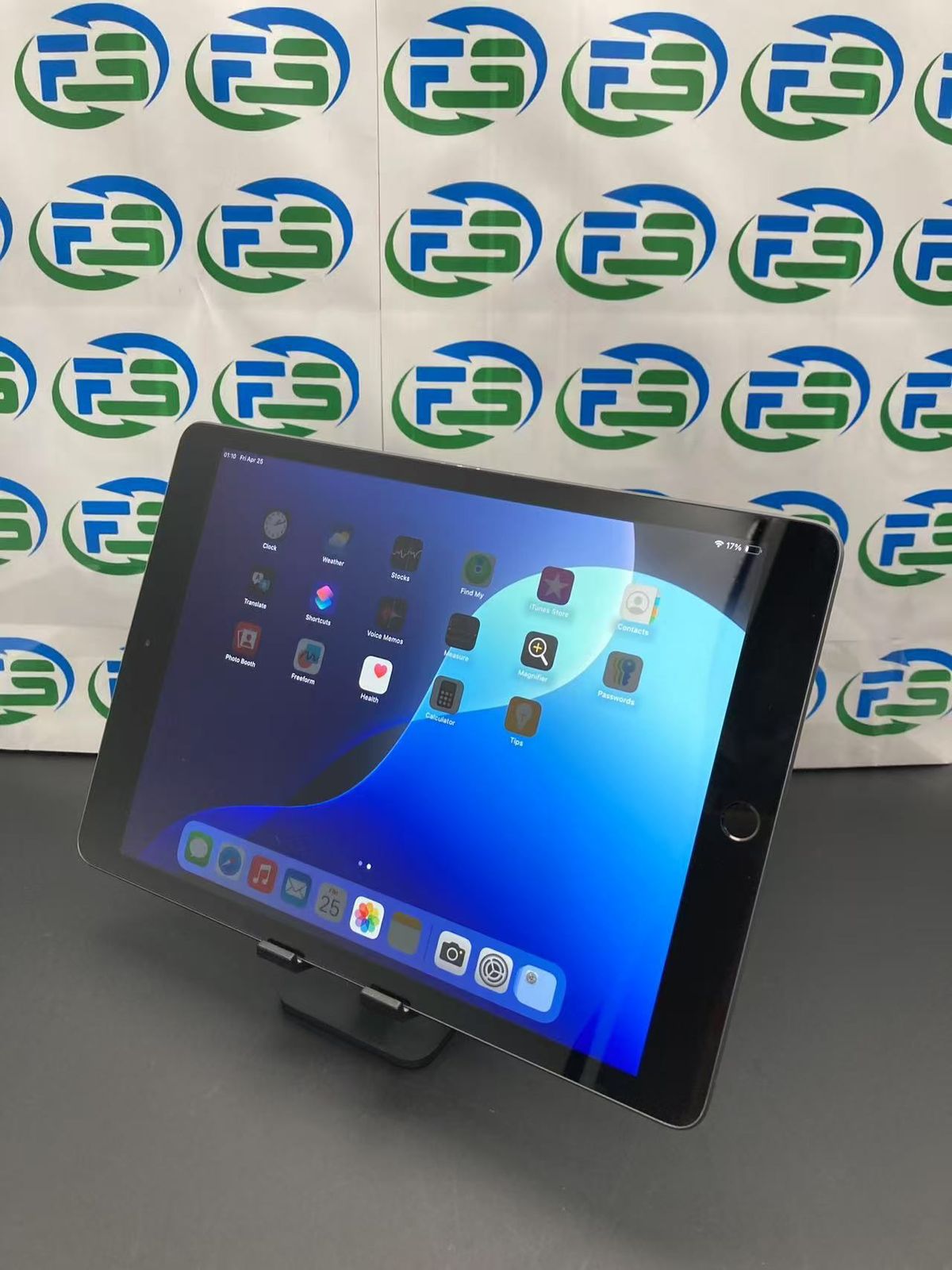 訳あり iPad 第7世代 128GB スペースグレイ Wi-Fiモデル 画面内