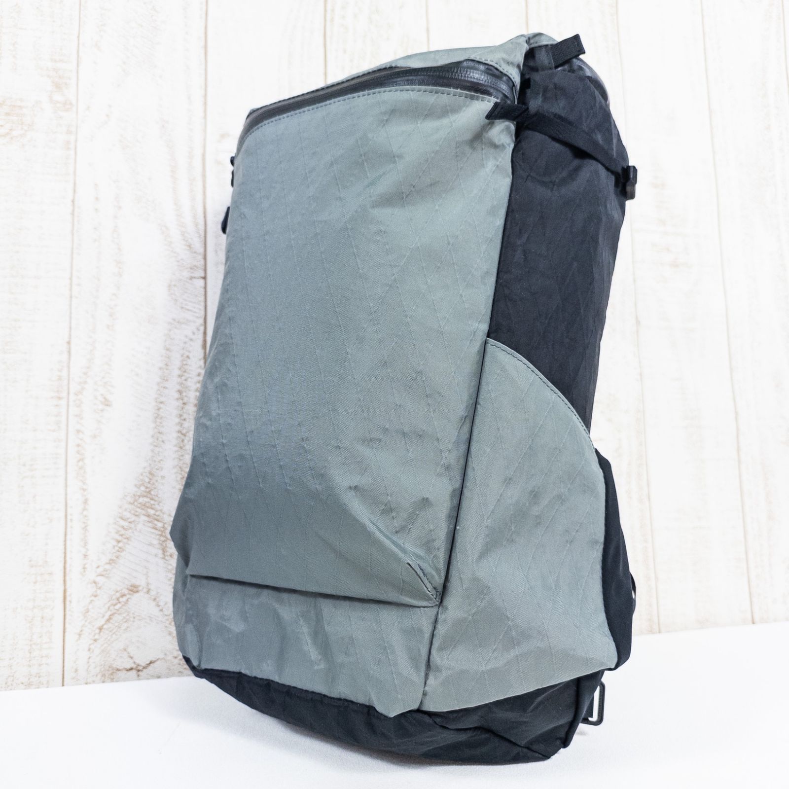 Unisex OneSize チャコール系 Minimalight ミニマライト オーディナリー パック Ordinary Pack スレートグレー ナイロン バッグ ストレージ バックパック デイパック 容量 ～29L X-Pac VX21