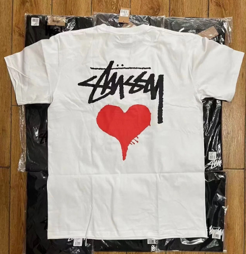 新品 特価値 《ステューシー》 ハート　ホワイト　STUSSY Tシャツ 黑+白 2枚