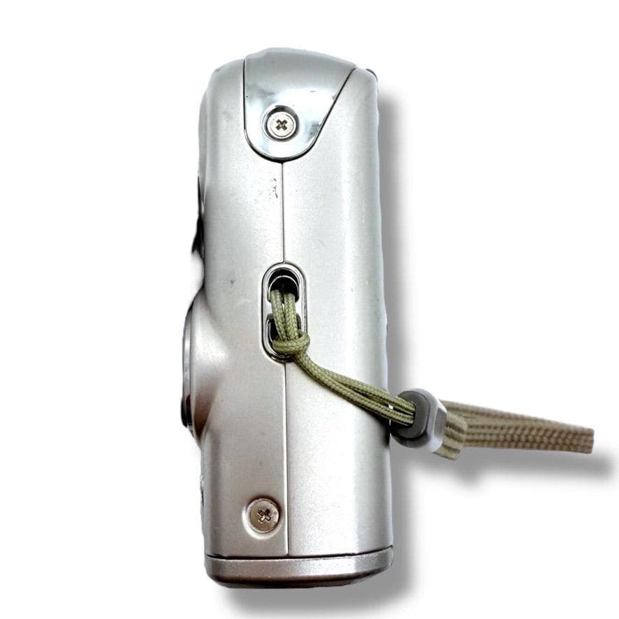 【127】良品ー可品！CASIO EX-Z1200 デジタルカメラ　シルバー系 127】良品ー可品！CASIO EX-Z1200 デジタルカメラ シルバー系 - メルカリ